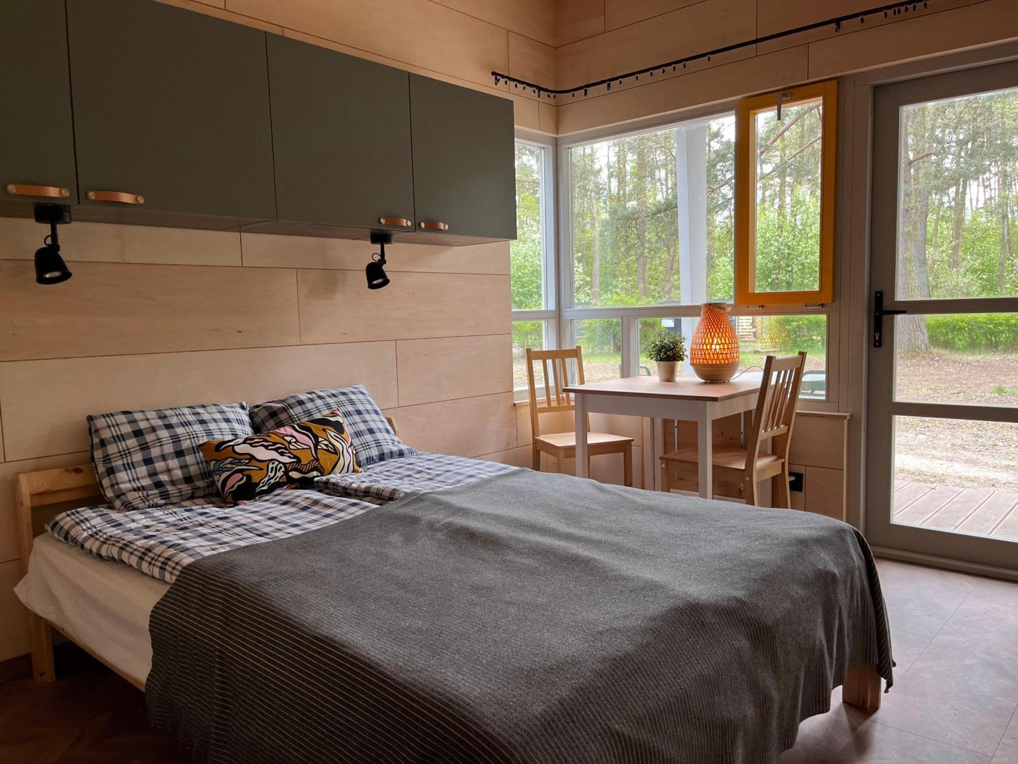 Camp Bursztynowy Las กดัญสก์ ภายนอก รูปภาพ